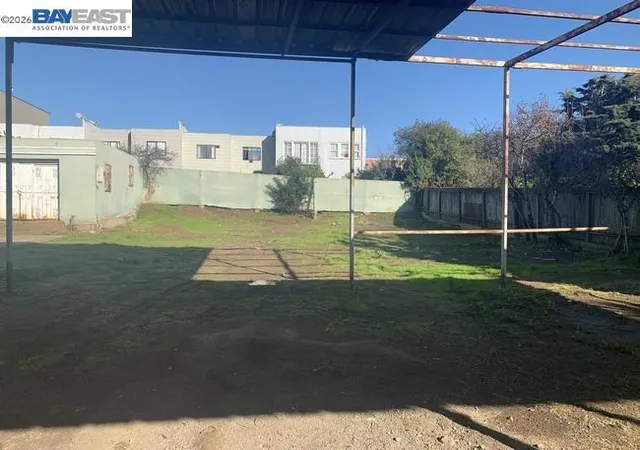 4th image of 1278 Thomas Ave, San Francisco, CA 94124 | MLS# 41129066