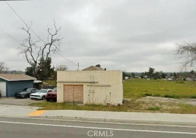 3rd image of 32223 Yucaipa Blvd, Yucaipa, CA 92399 | MLS# SW26068447
