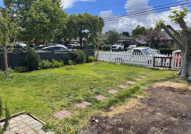 14th image of 3223 Spring St, Redwood City, CA 94063 | MLS# ML82040911