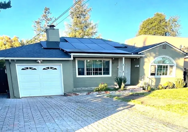 1st image of 3223 Spring St, Redwood City, CA 94063 | MLS# ML82040911