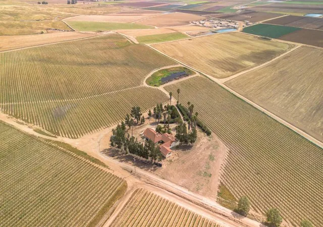 Photo 4 of Single family home for sale at 31021 Camphora Rd, Soledad, CA 93960 | MLS# ML82040938 | Listing updated on 2026-07-07
