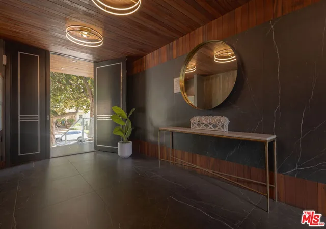 5th image of 1267 N Laurel Ave, West Hollywood, CA 90046 | MLS# 26671667