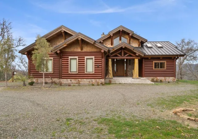 3rd image of 1525 Headlands Dr, Napa, CA 94558 | MLS# ML82040974