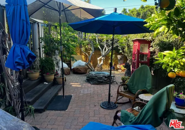 Homes for sale in Santa Monica, CA | 1335 Chelsea Ave, Santa Monica, CA 90404 | MLS# 26660483