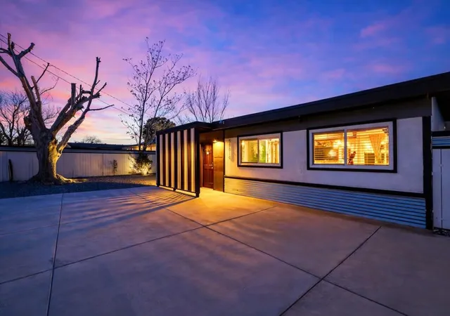 Photo 3 of Single family home for sale at 58810 Barron Dr, Yucca Valley, CA 92284 | MLS# 219145605DA | Listing updated on 2026-09-12