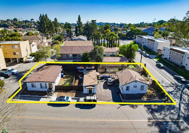 3rd image of 537 Deluz Rd, Fallbrook, CA 92028 | MLS# 260007517SD