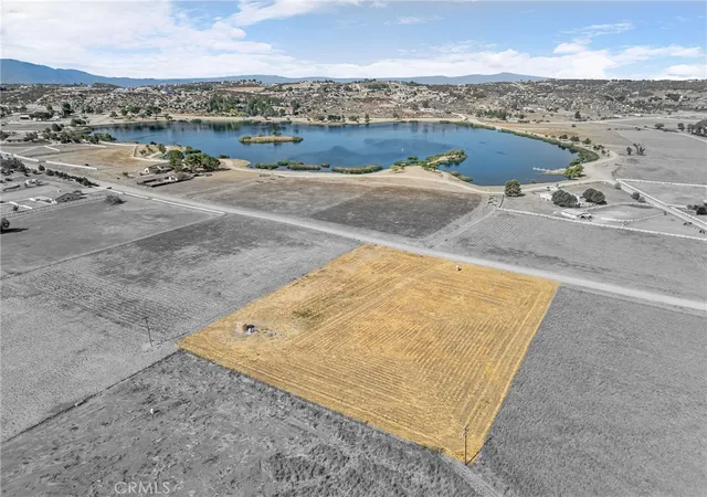 1st image of 41620 Lakefront Dr, Aguanga, CA 92536 | MLS# SW26068802