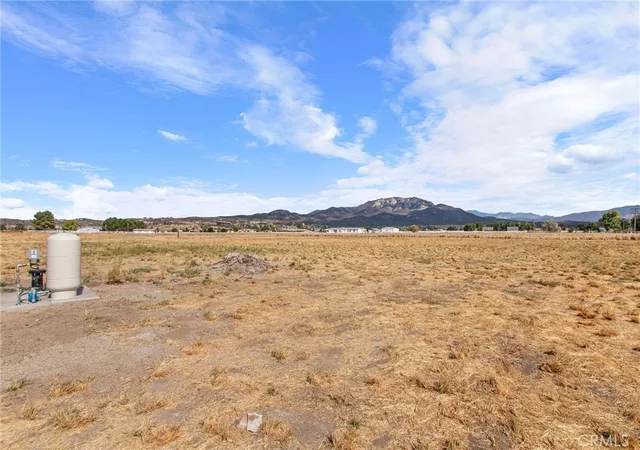4th image of 41620 Lakefront Dr, Aguanga, CA 92536 | MLS# SW26068802