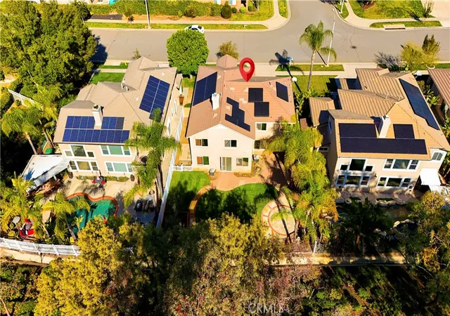 Photo 3 of Single family home for sale at 1916 Olympia Flds, Corona, CA 92883 | MLS# OC26068888 | Listing updated on 2026-10-05