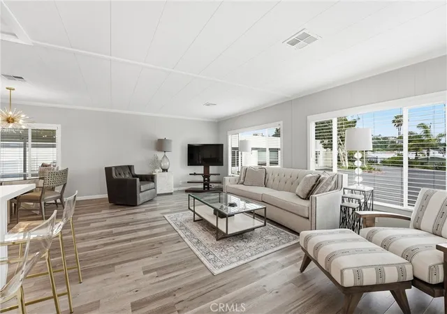 Photo 4 of Manufactured home for sale at 74 Mira Adelante, San Clemente, CA 92673 | MLS# OC26069006 | Listing updated on 2026-09-27