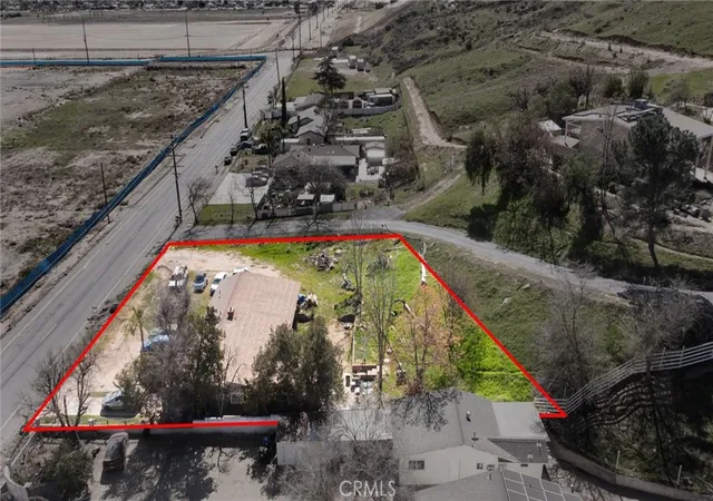 Homes for sale in Bloomington, CA | 11178 Locust Ave, Bloomington, CA 92316 | MLS# OC26069050