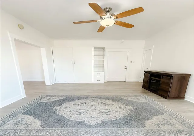 Homes for sale in Long Beach, CA | 325 W 3Rd, Long Beach, CA 90802