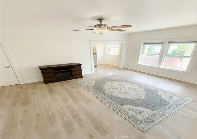 Homes for sale in Long Beach, CA | 325 W 3Rd, Long Beach, CA 90802