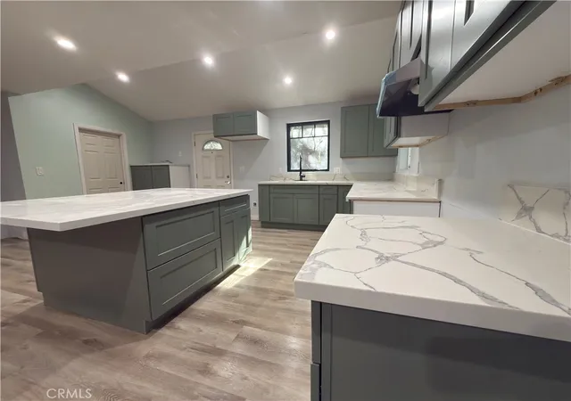 Photo 4 of Single family home for sale at 705 Clubhouse, Twin Peaks, CA 92391 | MLS# PW26069088 | Listing updated on 2026-04-02
