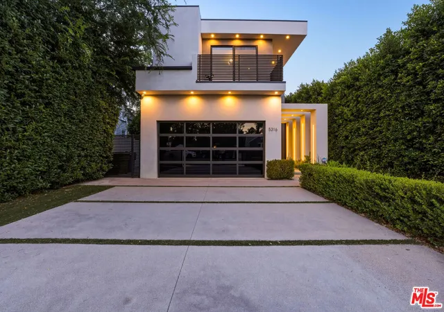 Homes for sale in Sherman Oaks, CA | 5316 Lennox Ave, Sherman Oaks, CA 91401 | MLS# 26672019