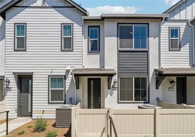 Photo 1 of Sale Pending at 9827 Crossbay Loop #806, Jurupa Valley, CA 92509 | MLS# CV26069377 | Listing updated on 2026-10-12