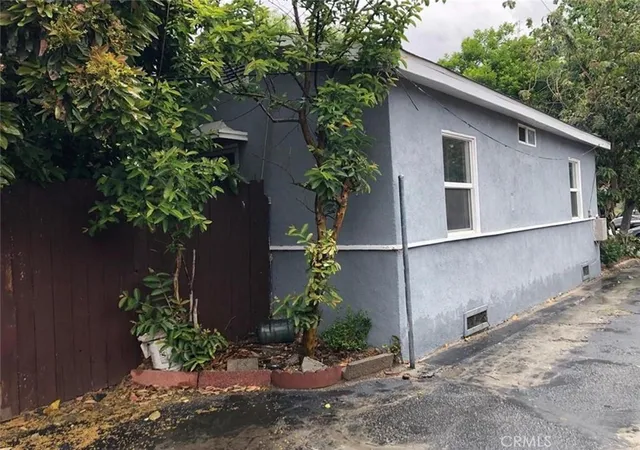 3rd image of 167 W Ash, Burbank, CA 91502 | MLS# TR26067199