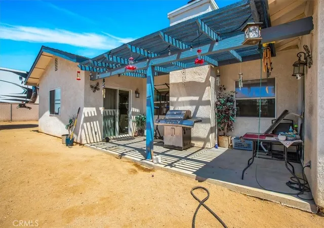 2nd image of 58583 Buena Vista Dr, Yucca Valley, CA 92284 | MLS# JT26069409