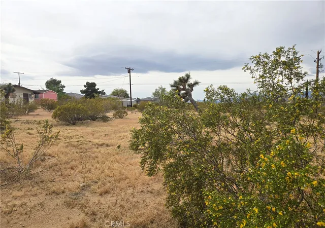 2nd image of 7414 Alaba, Yucca Valley, CA 92284 | MLS# JT26066895