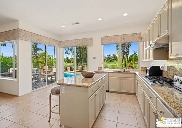 3rd image of 154 Kavenish Dr, Rancho Mirage, CA 92270 | MLS# 26671027PS