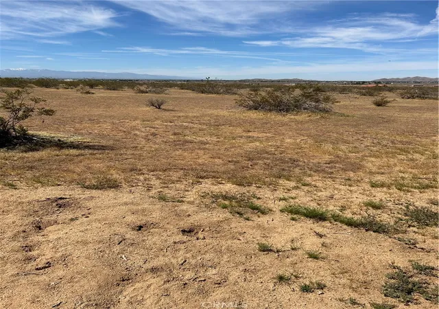 Photo 4 of Land for sale at 0 Japatul, Apple Valley, CA 92307 | MLS# CV26069512 | Listing updated on 2026-04-01
