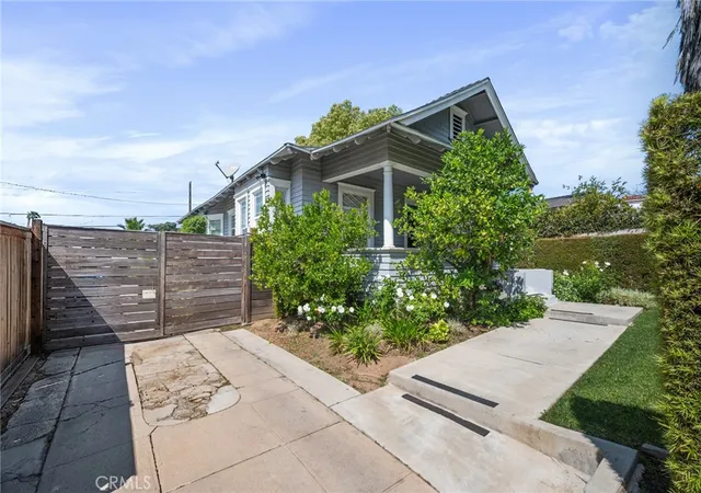 Homes for sale in Los Angeles, CA | 1251 N Commonwealth, Los Angeles, CA 90029 | MLS# PV26066757