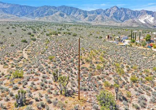 Homes for sale in Lucerne Valley, CA | 62 Mesa Ave, Lucerne Valley, CA 92356 | MLS# HD26069210
