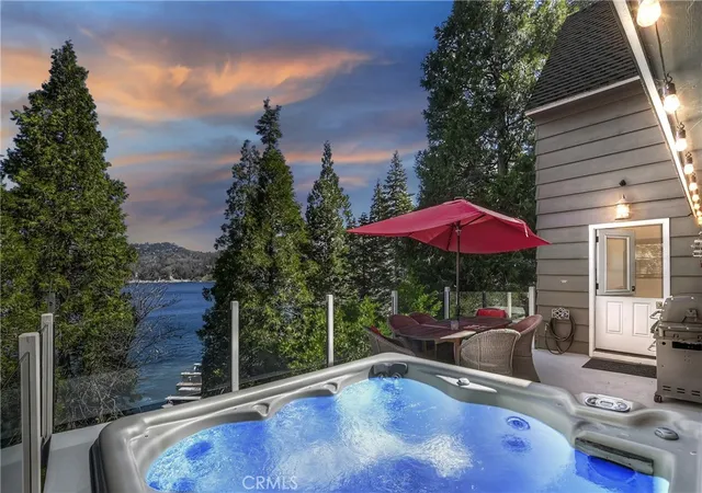 Photo 3 of Single family home for sale at 28898 Palisades, Lake Arrowhead, CA 92352 | MLS# IG26069460 | Listing updated on 2026-09-30