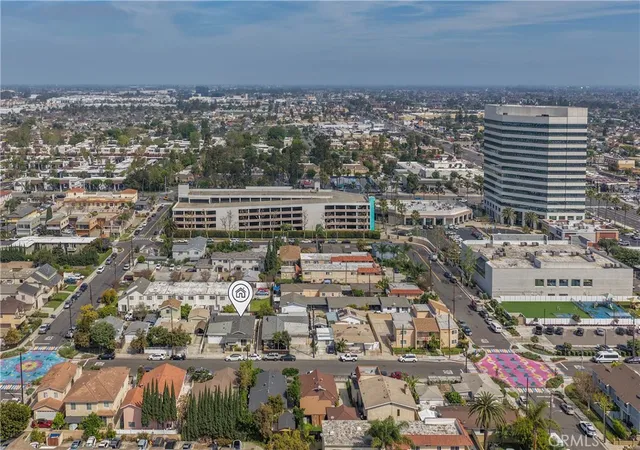 Photo 4 of House for sale at 7851 Cypress #A & B, Huntington Beach, CA 92647 | MLS# OC26066984 | Listing updated on 2026-04-02