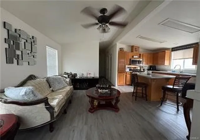Photo 3 of Manufactured home for sale at 1460 East 6th St #4, Beaumont, CA 92223 | MLS# IG26069689 | Listing updated on 2026-10-01