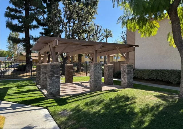 2nd image of 1305 Massachusetts, Riverside, CA 92507