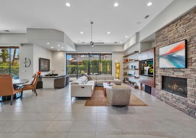 Photo 1 of Single family home for sale at 50305 Via Amante, La Quinta, CA 92253 | MLS# 219145633DA | Listing updated on 2026-09-27