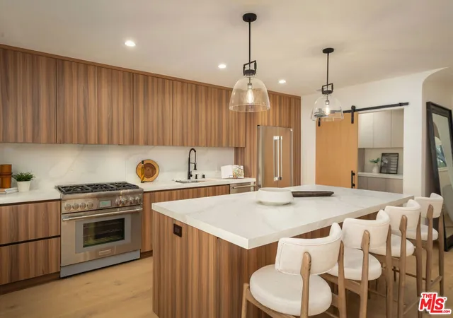 Photo 4 of Single family home for sale at 8817 Ashcroft Ave, West Hollywood, CA 90048 | MLS# 26671411 | Listing updated on 2026-10-01