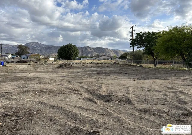2nd image of 49574 Paradise Ave, Morongo Valley, CA 92256 | MLS# 26672199PS