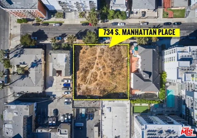 Photo 2 of Sale Pending at 734 S Manhattan Pl, Los Angeles, CA 90005 | MLS# 26672299 | Listing updated on 2026-06-24