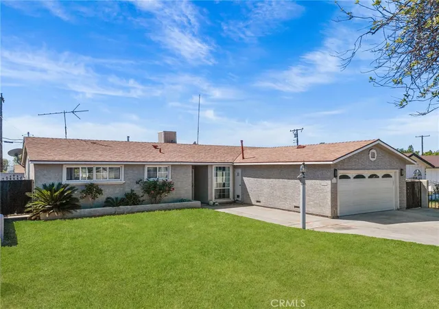Photo 3 of Single family home for sale at 218 Foxbury, Pomona, CA 91767 | MLS# TR26069373 | Listing updated on 2026-06-16