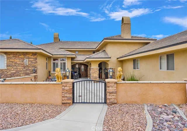 3rd image of 12935 Galewood, Apple Valley, CA 92308 | MLS# HD26069830