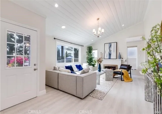 Photo 3 of Single family home for sale at 6171 Cleon, North Hollywood, CA 91606 | MLS# DW26070009 | Listing updated on 2026-09-29