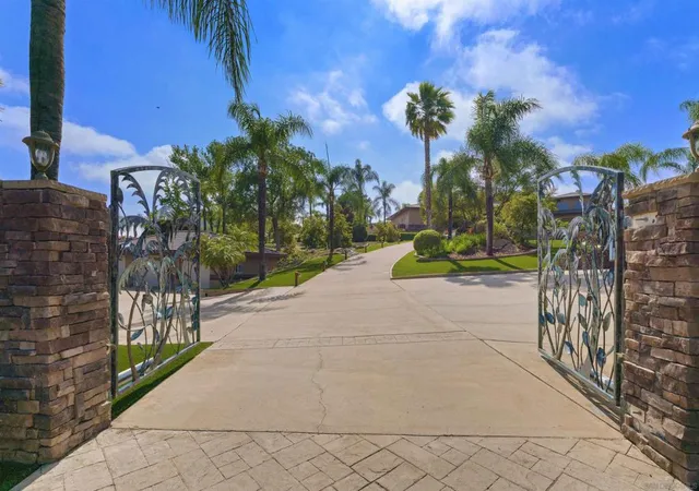 2nd image of 2882 Conestoga Circle, Alpine, CA 91901 | MLS# 260007597SD
