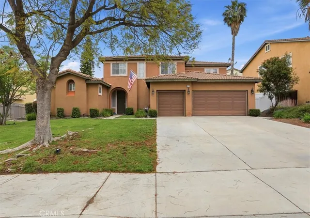 Photo 3 of Sale Pending at 8072 Branding Iron Ln, Riverside, CA 92508 | MLS# IV26069827 | Listing updated on 2026-06-22
