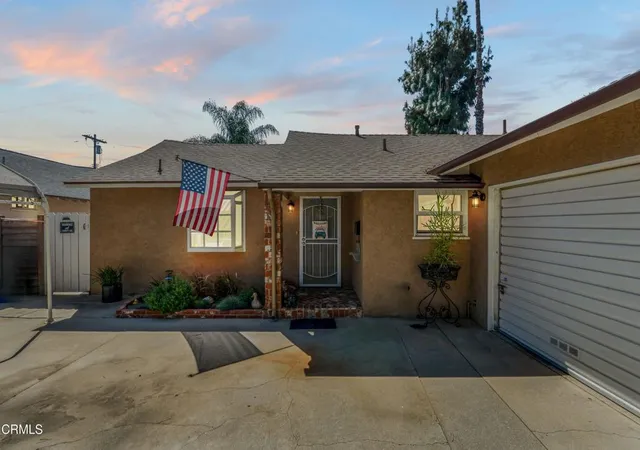 3rd image of 17448 Keswick St, Northridge, CA 91325 | MLS# V1-35525