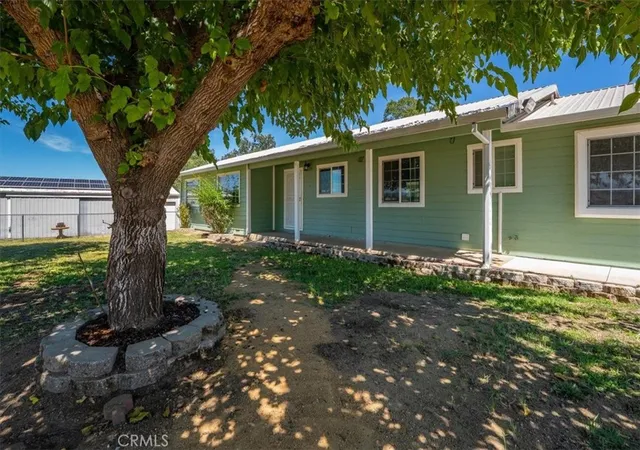 Photo 3 of Single family home for sale at 22132 Los Robles Way, Palo Cedro, CA 96073 | MLS# SN26070143 | Listing updated on 2026-09-12