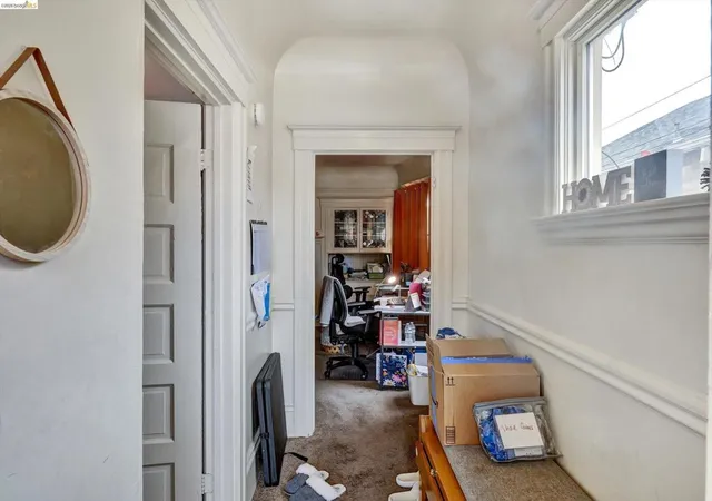Photo 2 of Sale Pending at 820 52nd Street, Emeryville, CA 94608 | MLS# 41129277 | Listing updated on 2026-09-01