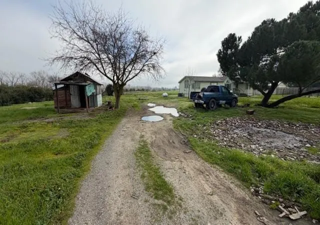 1st image of 8340 Mcclure Ave, Gerber, CA 96035 | MLS# ML82041165