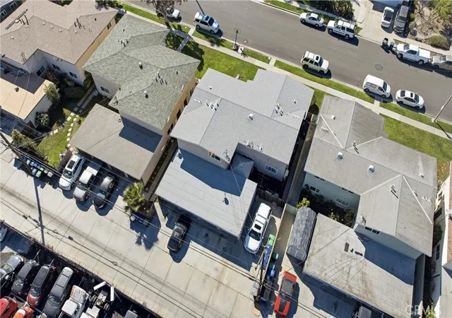 4th image of 2940 Peppertree, Costa Mesa, CA 92626 | MLS# OC26065926
