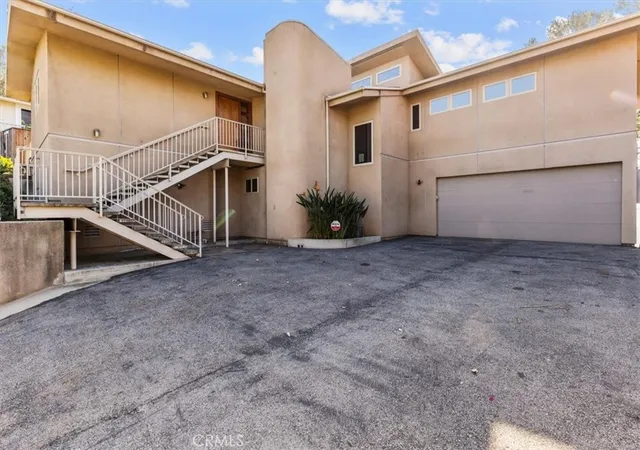 3rd image of 2377 Silver Ridge Avenue, Los Angeles, CA 90039 | MLS# DW26070229