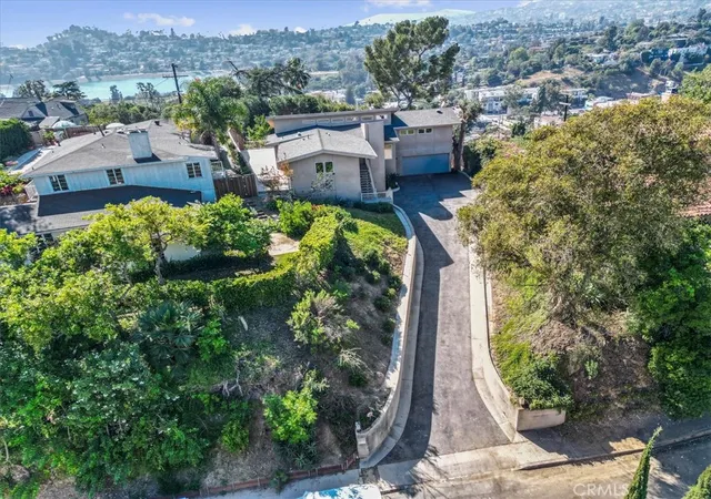 4th image of 2377 Silver Ridge Avenue, Los Angeles, CA 90039 | MLS# DW26070229