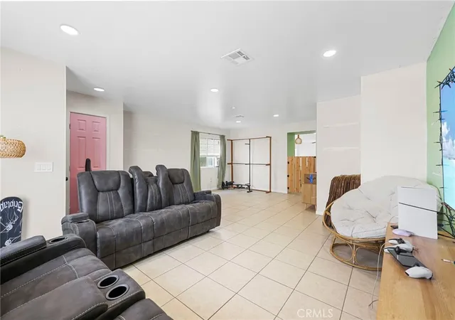5th image of 11672 Dos Palmas, Victorville, CA 92392 | MLS# CV26070524