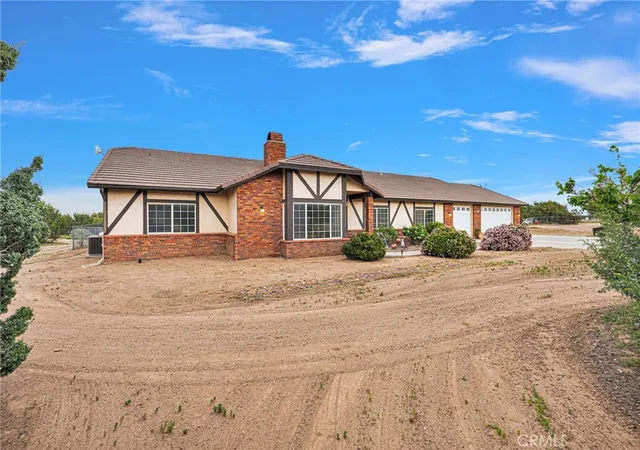 Homes for sale in Hesperia, CA | 12830 Cedar, Hesperia, CA 92344 | MLS# HD26069160
