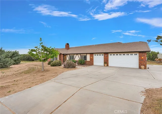 Homes for sale in Hesperia, CA | 12830 Cedar, Hesperia, CA 92344 | MLS# HD26069160